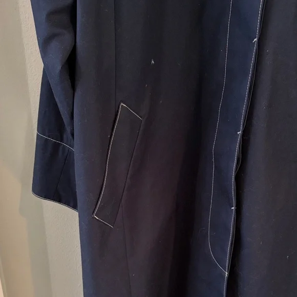 J Crew 100% Cotton  Navy Blue Trench Coat w/ contrasting white stitching size XL - Picture 5 of 7
